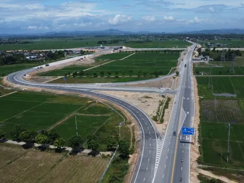 Cao tốc Diễn Châu-Bãi Vọt thông xe toàn tuyến vào 30/6