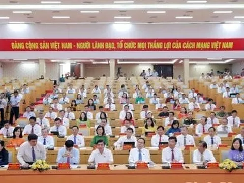 Chủ tịch Quốc hội Trần Thanh Mẫn dự khai mạc kỳ họp thứ 15 HĐND tỉnh Bình Phước