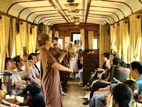 Vận tải đường sắt tăng trưởng 2 con số
