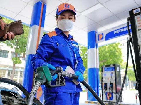 Giá xăng dầu tăng từ chiều nay