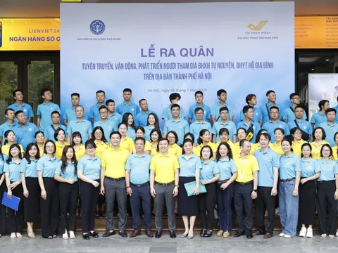 Ra quân tuyên truyền vận động nhân dân tham gia BHXH tự nguyện, BHYT hộ gia đình