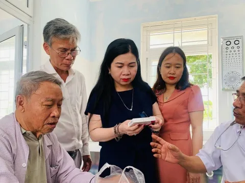 Y tế cơ sở 'thay da đổi thịt'