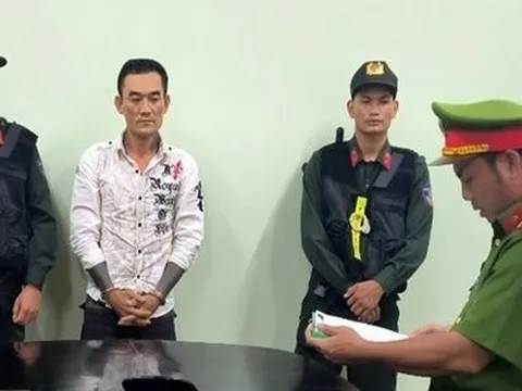 Hơn 20 chiến sĩ công an khống chế bắt giữ giang hồ "vịt cùi"