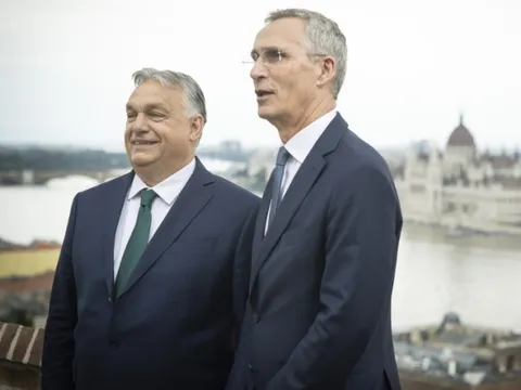 Sự hỗ trợ NATO cho Ukraine không đổi bất chấp động thái của Hungary