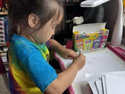 Giúp con sử dụng điều độ thiết bị điện tử