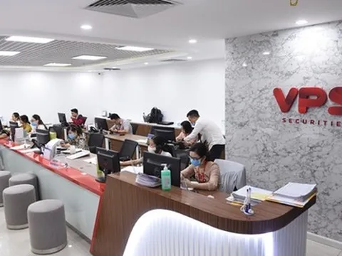 VPS: từ công ty con của VPBank đến ngôi vương thị phần chứng khoán