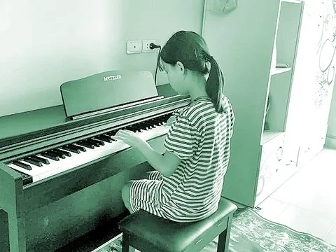 Cùng con trải nghiệm mùa hè thú vị