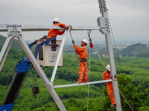 EVN: Sản lượng điện sản xuất tăng 12,4% so với cùng kỳ