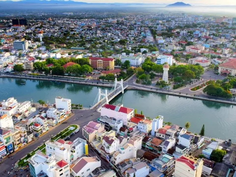 Cử tri Bình Thuận ủng hộ sắp xếp lại đơn vị hành chính cấp xã