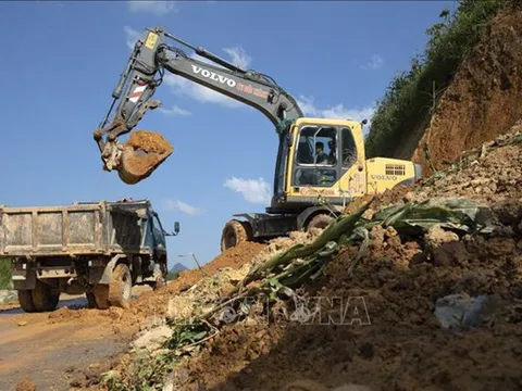 Thời tiết ngày 12/7: Nhiều nơi trên cả nước có mưa dông