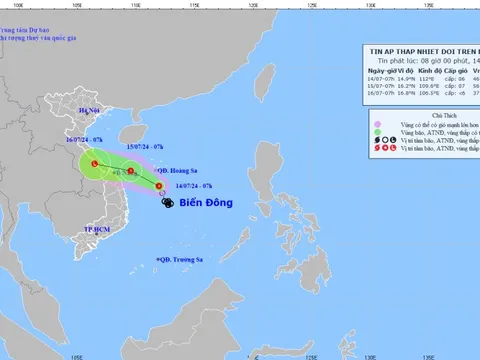 Áp thấp nhiệt đới gây mưa lớn