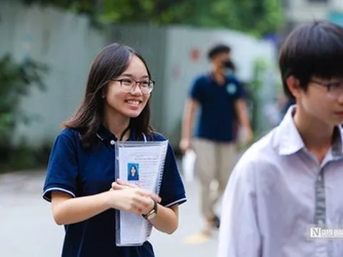 Chọn tổ hợp môn lớp 10: Đơn thuần phân ban hơn là định hướng nghề nghiệp