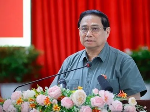 Thủ tướng tiếp xúc cử tri Cần Thơ sau Kỳ họp thứ 7