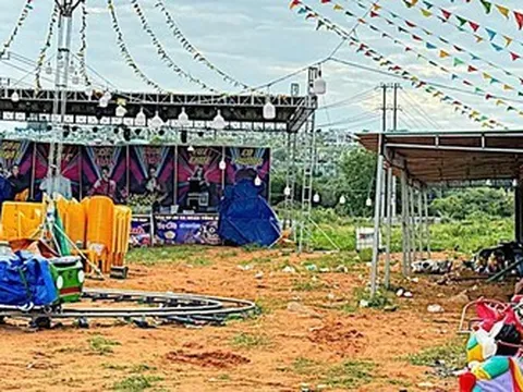 Bình Thuận: Điều tra vụ nam nhân viên đoàn lô tô tử vong trong tư thế treo cổ