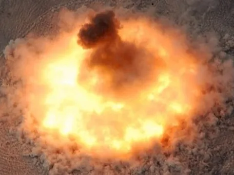 Vũ khí Nga “ra đòn” chính xác, hệ thống phòng không Ukraine bốc cháy dữ dội