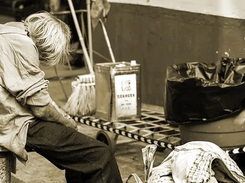 Người cao tuổi luôn cần sự sẻ chia