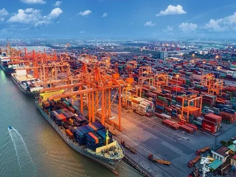 ADB giữ nguyên dự báo tăng trưởng kinh tế Viêt Nam