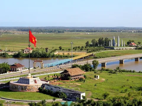 Chương trình nghệ thuật 'Vĩ tuyến 17 - Khát vọng hòa bình'