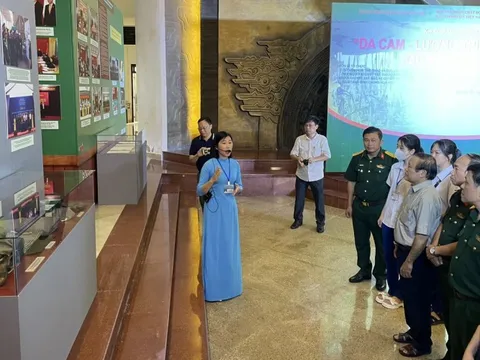 Trưng bày hơn 300 hình ảnh, hiện vật, tài liệu về da cam - lương tri và công lý