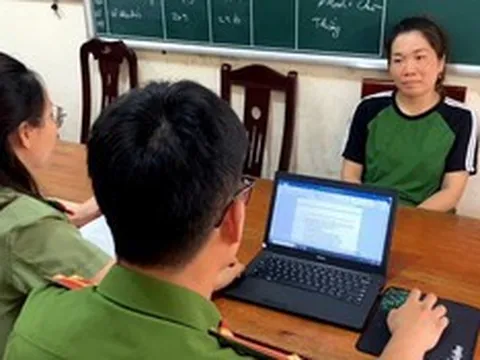 Bắt đối tượng bán bé gái 12 tuổi cho người đàn ông nước ngoài