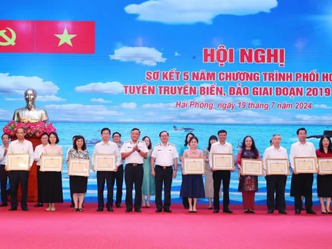 Hàng nghìn phóng viên với 60.000 tin, bài viết về biển, đảo Tổ quốc