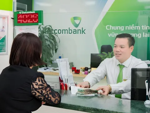 Giao dịch viên Vietcombank giúp khách ‘thoát’ bẫy lừa đảo