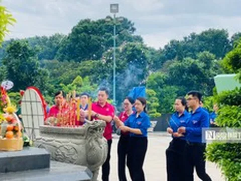 Tp.HCM: Tưởng niệm và tri ân các anh hùng liệt sĩ