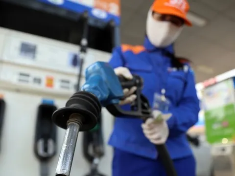 Trình dự thảo Nghị định thay thế về kinh doanh xăng dầu trong quý III/2024