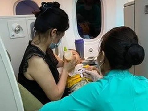 Nhiều khách bay gặp vấn đề sức khỏe trong mùa cao điểm hè