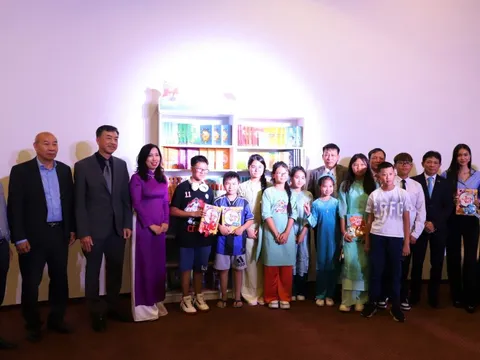 Tôn vinh tiếng Việt trong cộng đồng người Việt Nam tại Czech