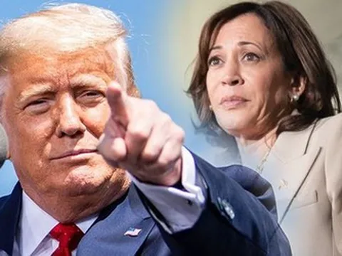 Ông Trump chi đậm để đối đầu với bà Harris ở các bang chiến trường