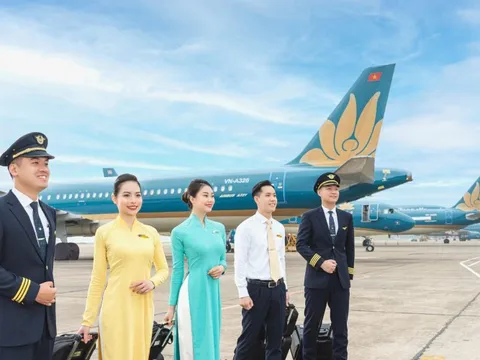 Tăng cường kết nối, phát triển hàng không Việt Nam-Hongkong