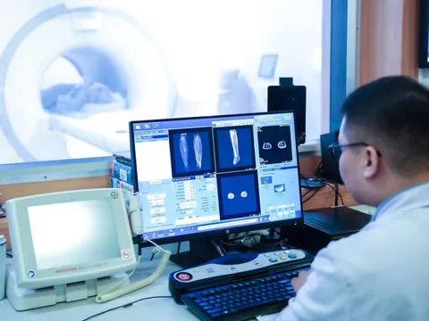 Bệnh viện Bạch Mai đã chuẩn bị sẵn sàng khám cho người bệnh đến 9h tối từ mai (1/8)