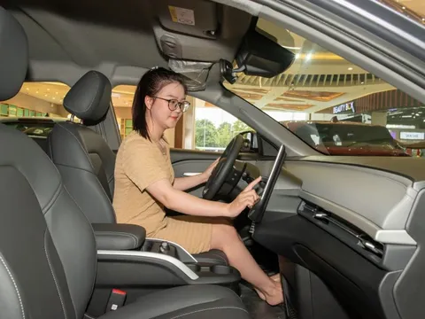 VinFast VF 6 thuyết phục các gia đình và khách hàng trẻ sau trải nghiệm lái thử