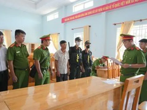 Bình Thuận: Khởi tố, bắt tạm giam bị can khai thác cát trái phép