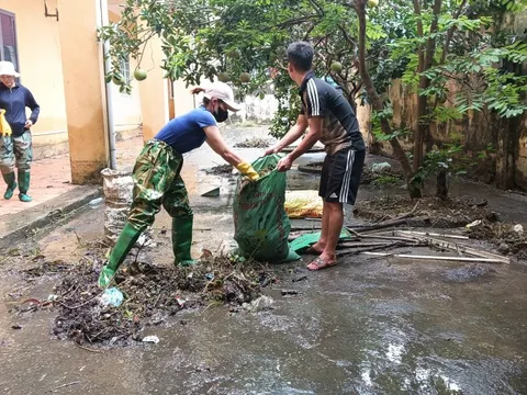 Mực nước giảm, Hà Nội rút báo động lũ
