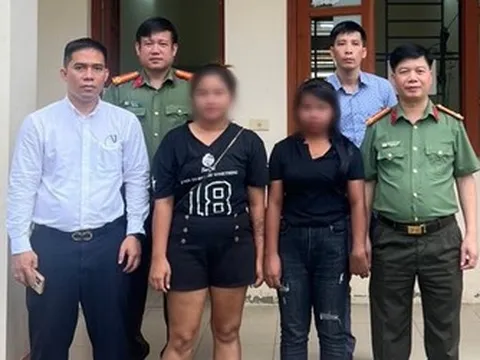 Công an Bắc Giang bàn giao 2 phụ nữ Campuchia nhập cảnh trái phép