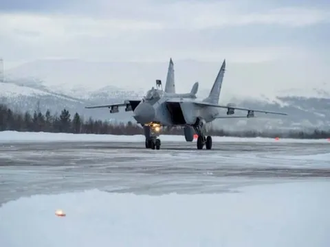 Loại vũ khí khiến máy bay đánh chặn MiG-31BM trở nên đáng sợ