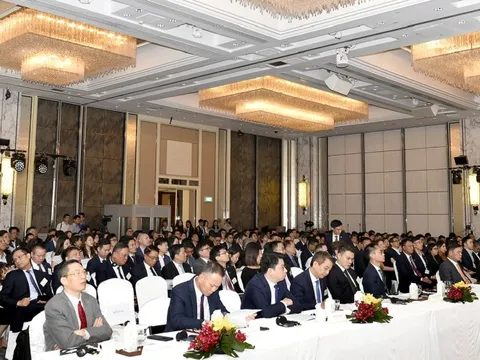 Tạo thuận lợi cho nhà đầu tư “Đảo quốc Sư tử” và khu vực đầu tư vào Việt Nam