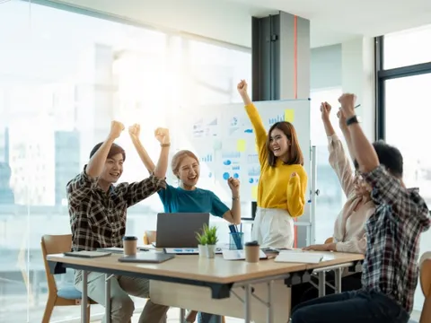 “Hỗ trợ sức khỏe sinh sản, giải quyết quấy rối tình dục nơi làm việc giúp doanh nghiệp thành công”