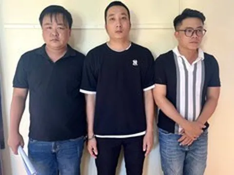 Bắt 3 đối tượng làm giả CCCD để lập tài khoản ngân hàng rồi đem bán