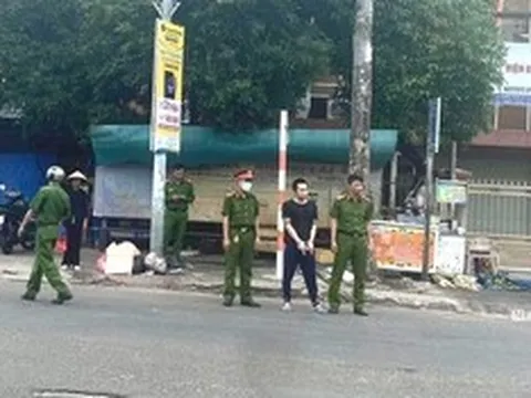 Bình Thuận: Công an đưa đối tượng cố ý đâm người đi thực nghiệm hiện trường