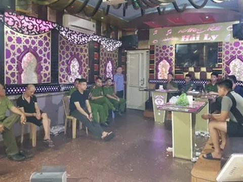 Khởi tố 5 người đàn ông "giải sầu" bằng ma túy tổng hợp trong nhà nghỉ