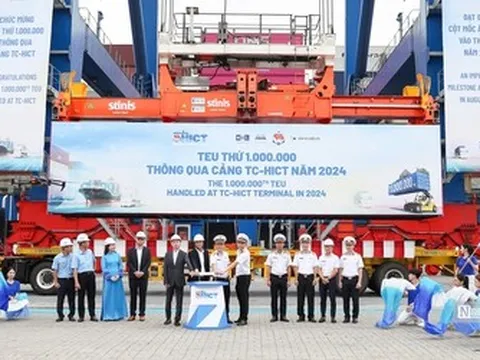 Cảng nước sâu lớn nhất miền Bắc ở Hải Phòng đón TEU thứ 1 triệu