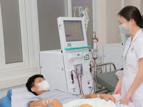 Suýt mất mạng do điều trị suy thận bằng thuốc nam