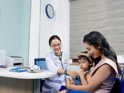 Nhiều lợi ích từ giải pháp “Tiêm vắc-xin trước, trả chi phí sau”