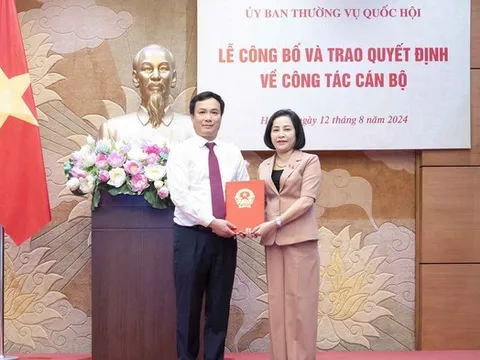 Ông Triệu Thế Hùng giữ chức Phó Chủ nhiệm Ủy ban Văn hóa, Giáo dục của Quốc hội