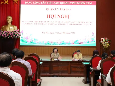 Tây Hồ: Đổi mới hình thức sinh hoạt chi bộ hướng vào chiều sâu, hiệu quả thực chất