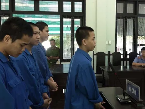 Nhận giao ma túy từ Lào về Huế, 4 thanh niên trả giá đắt