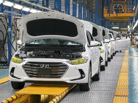 Chính phủ thống nhất giảm 50% lệ phí trước bạ ô tô trong 3 tháng